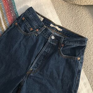 Levi’s Ribcage Straight Ankle Jeans